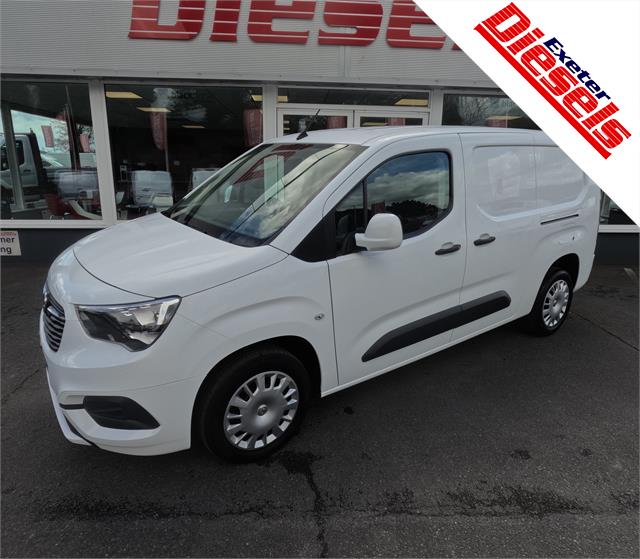 Vauxhall Combo 1.5 Turbo D 2300 L2 Sportive 100PS
