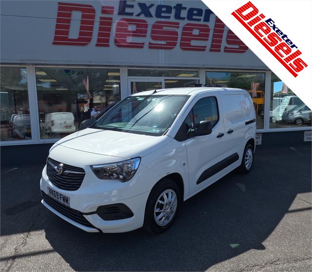 Vauxhall Combo 1.5 Turbo D L1H1 Sportive 100PS