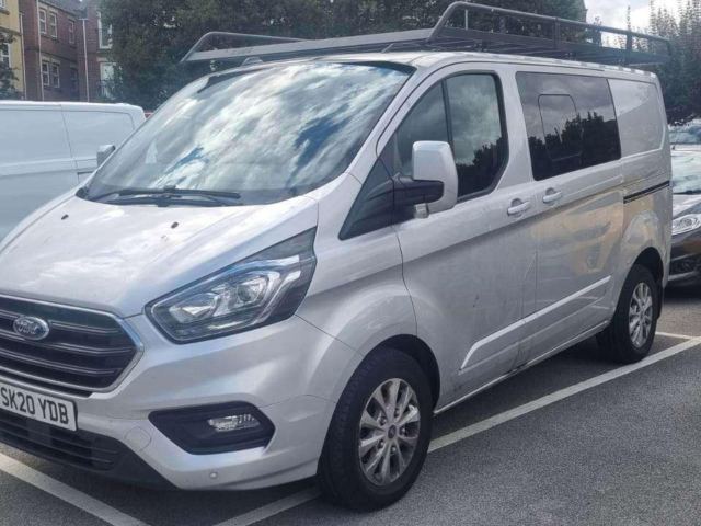 Ford 2.0 300 EcoBlue Limited Crew Van Double Cab 5dr Diesel Auto L1 H1 Euro 6 (s/s) (6 Seat) (170 ps)