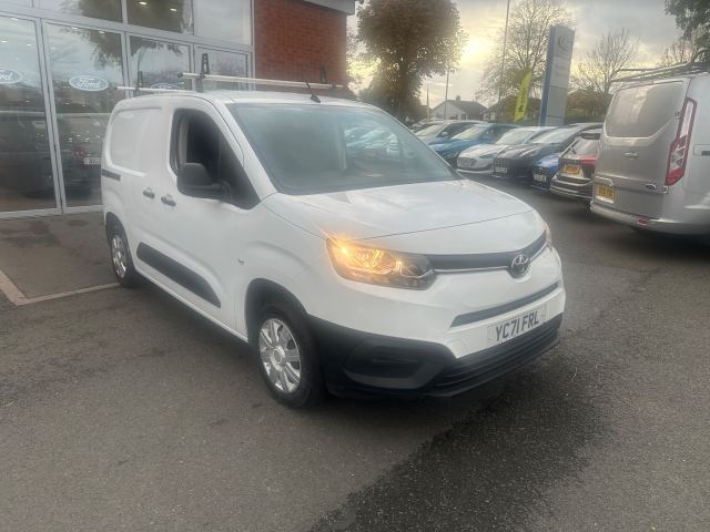 Toyota 1.5 BlueHDi Active Short Panel Van 5dr Diesel Manual SWB Euro 6 (75 bhp)