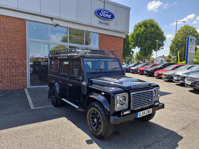 Land Rover 2.2 TDCi XS Station Wagon Double Cab 5dr Diesel Manual 4WD MWB Euro 5 (122 ps)
