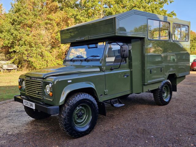 Land Rover 2.4 TDi Defender 130 Diesel Manual (295 g/km, 120 bhp)